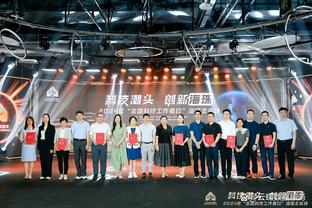 Vòng 5 cuộc thi tư cách dự thi cúp Túc Hiệp: Thượng Hải Thân Thủy 8 - 0 Nam Kinh Đông Hạ Môn Lộ Kiến 6 - 0 Cam Nam 92